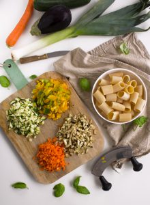Gli ingredienti per la pasta al forno vegetariana